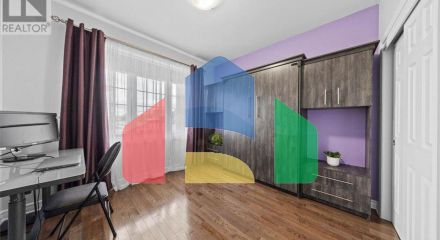 Residential - Single Family Home - Ottawa, Canada - Canada