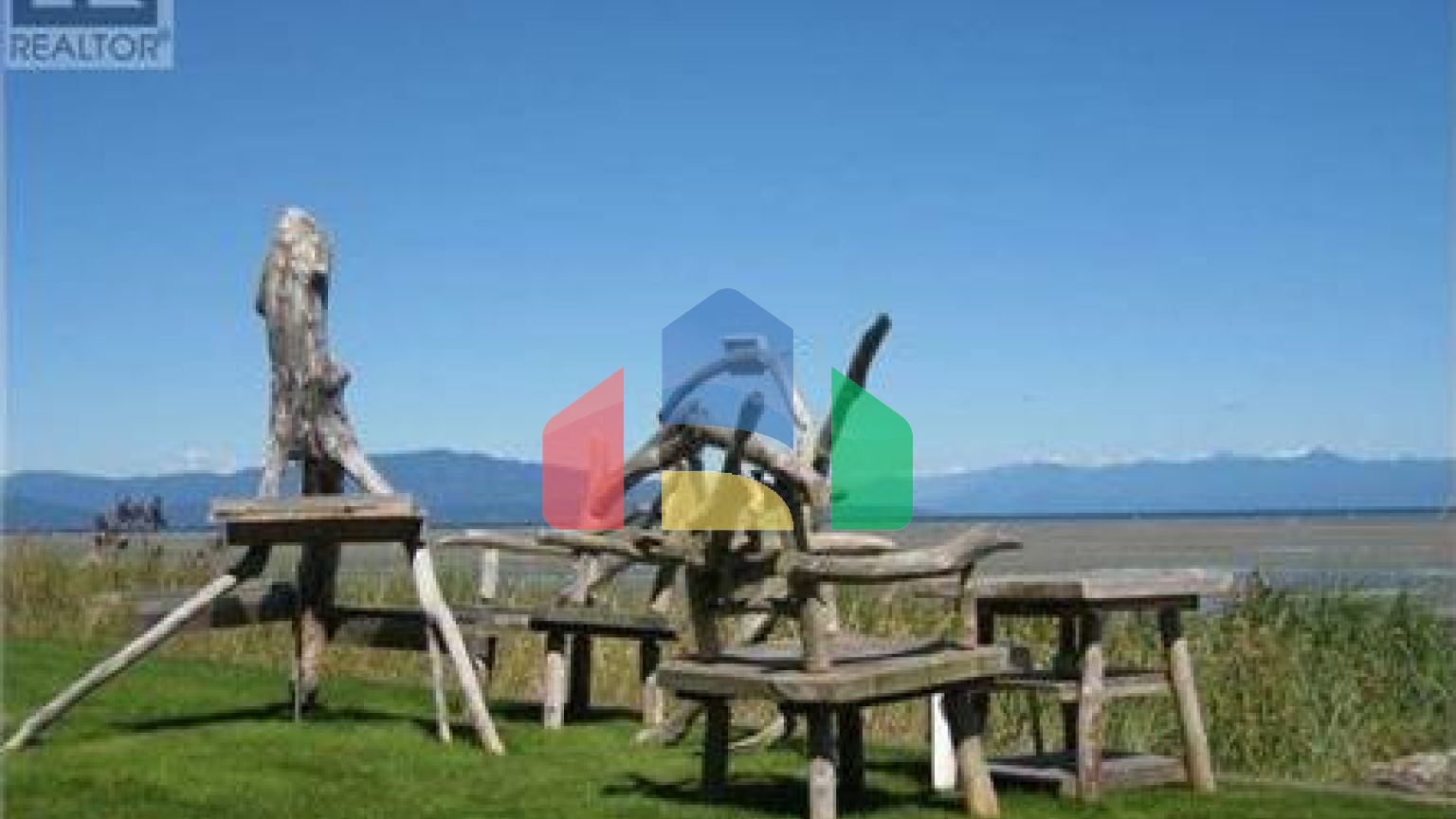 Residential - Condo/Apartment - Parksville, Canada - Canada