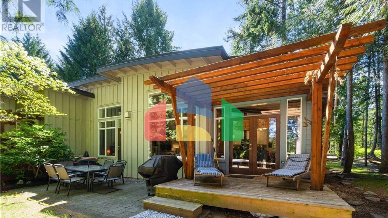 Residential - Condo/Apartment - Parksville, Canada - Canada