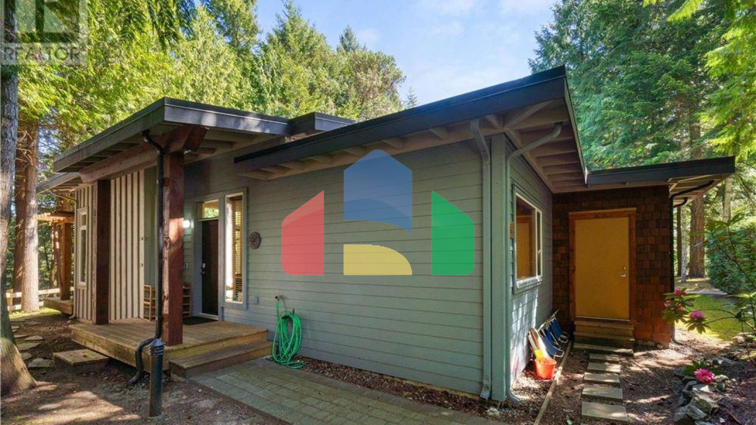 Residential - Condo/Apartment - Parksville, Canada - Canada