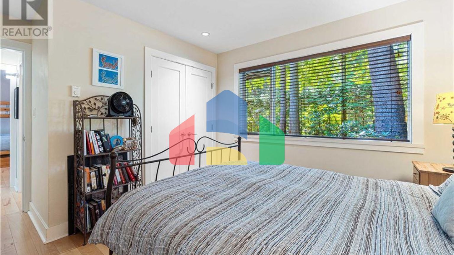 Residential - Condo/Apartment - Parksville, Canada - Canada