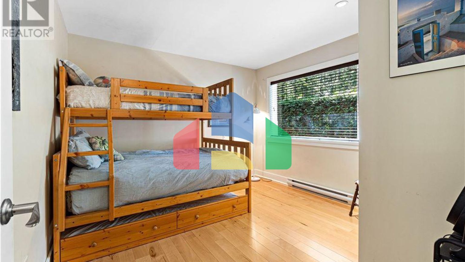 Residential - Condo/Apartment - Parksville, Canada - Canada