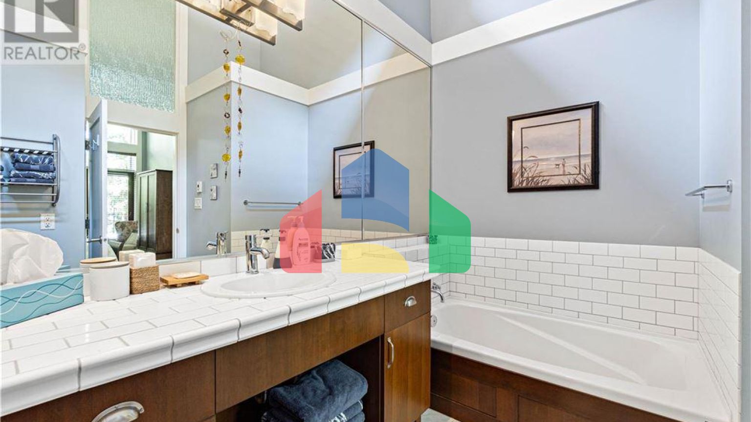 Residential - Condo/Apartment - Parksville, Canada - Canada