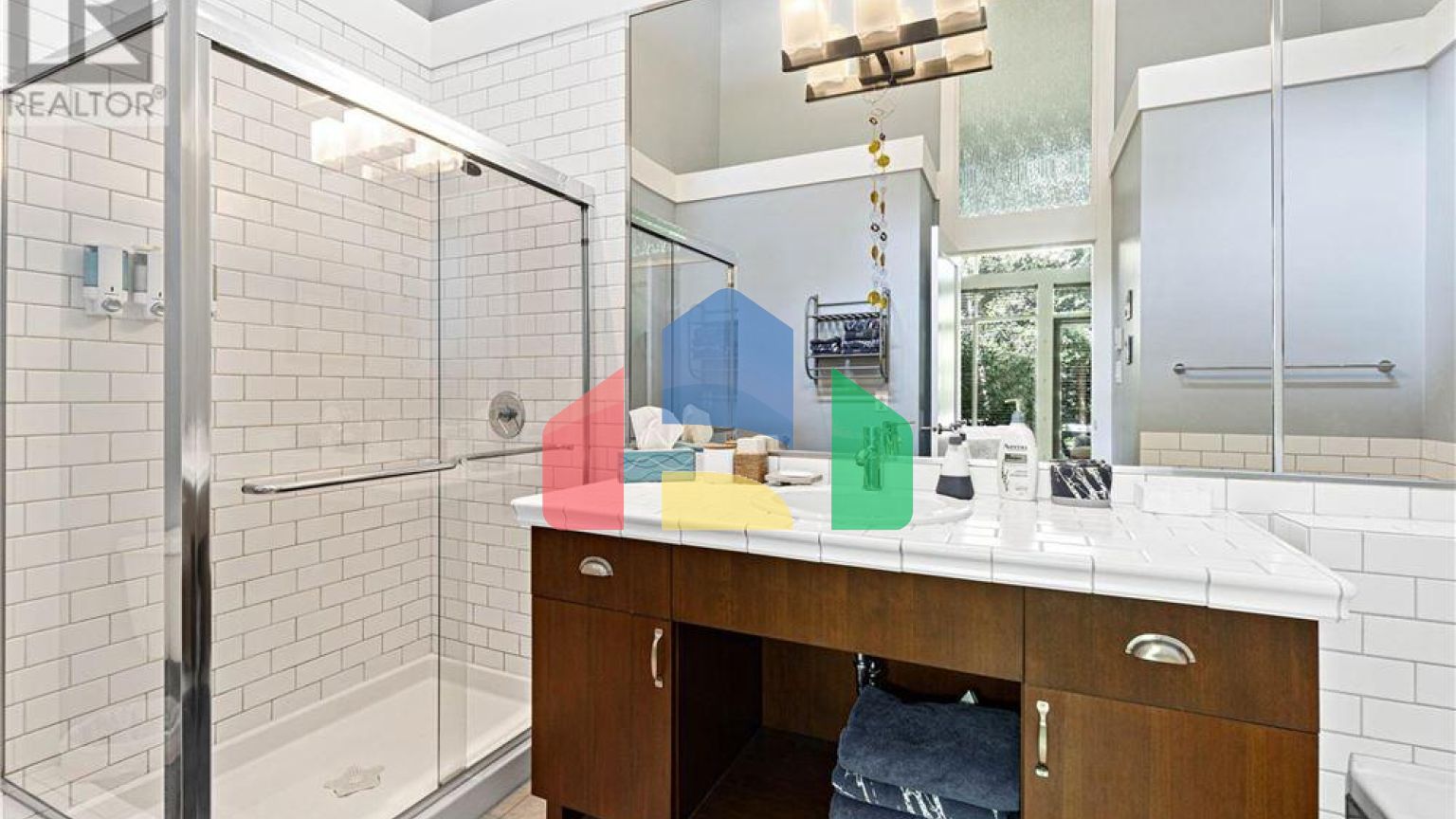 Residential - Condo/Apartment - Parksville, Canada - Canada