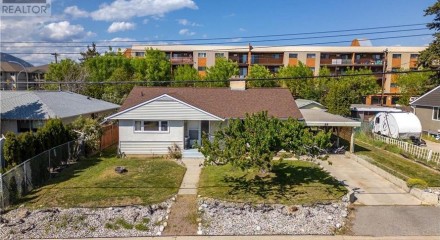 Residential - Single Family Home - Penticton, Canada - Canada