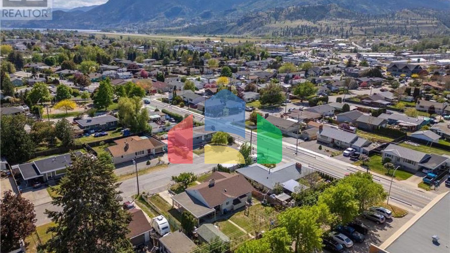 Residential - Single Family Home - Penticton, Canada - Canada