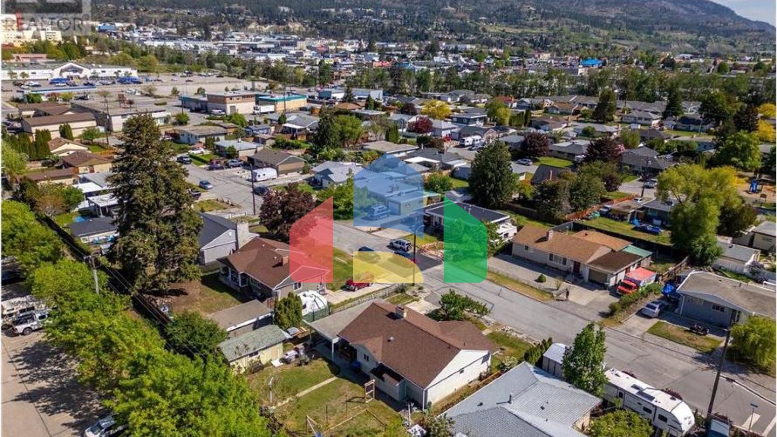 Residential - Single Family Home - Penticton, Canada - Canada