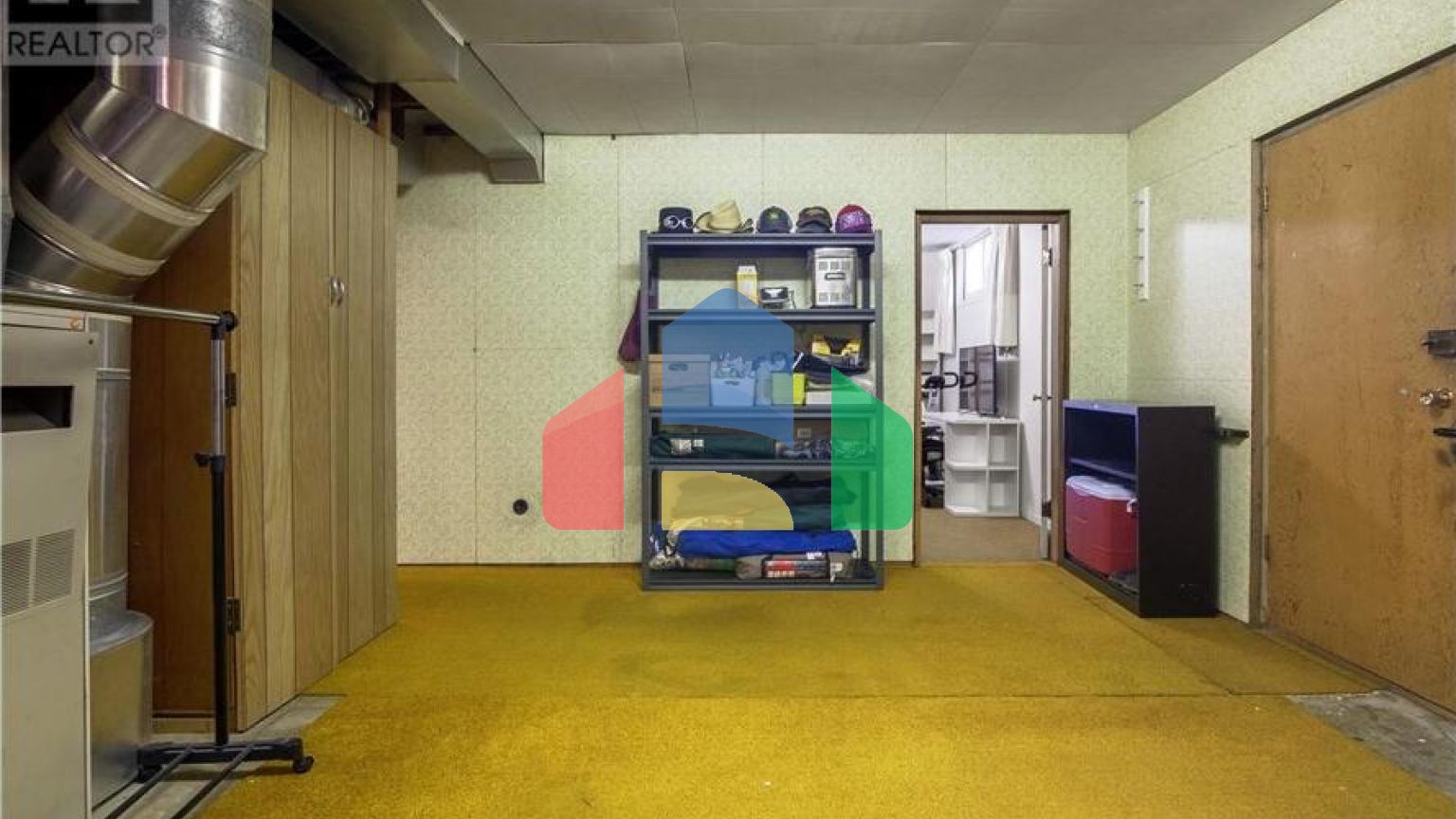 Residential - Single Family Home - Penticton, Canada - Canada