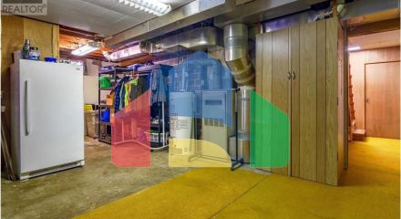 Residential - Single Family Home - Penticton, Canada - Canada