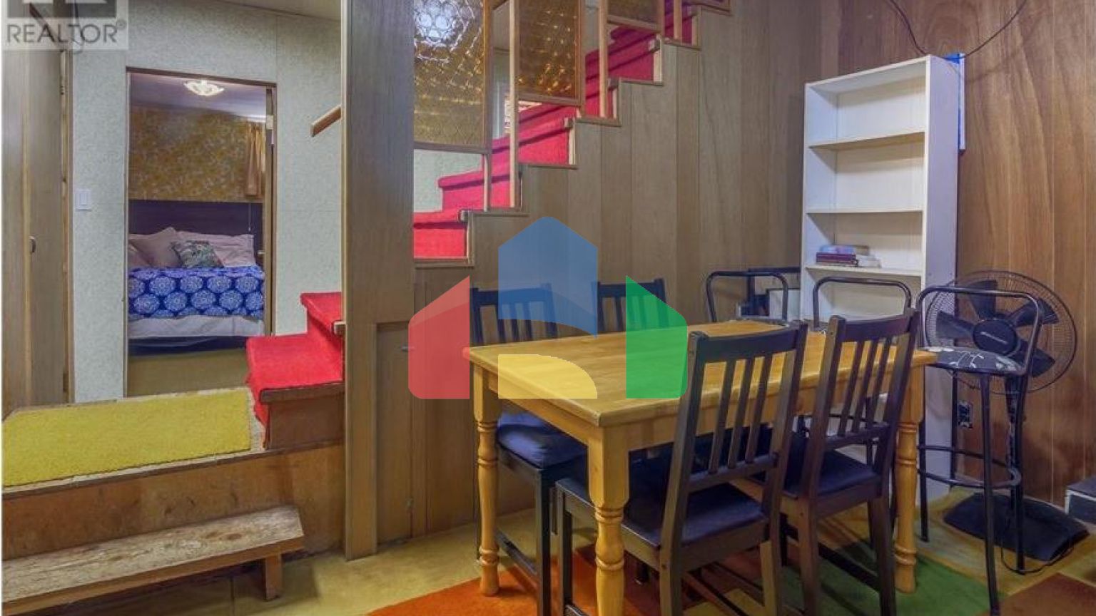 Residential - Single Family Home - Penticton, Canada - Canada