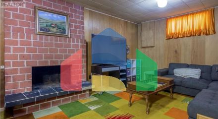 Residential - Single Family Home - Penticton, Canada - Canada