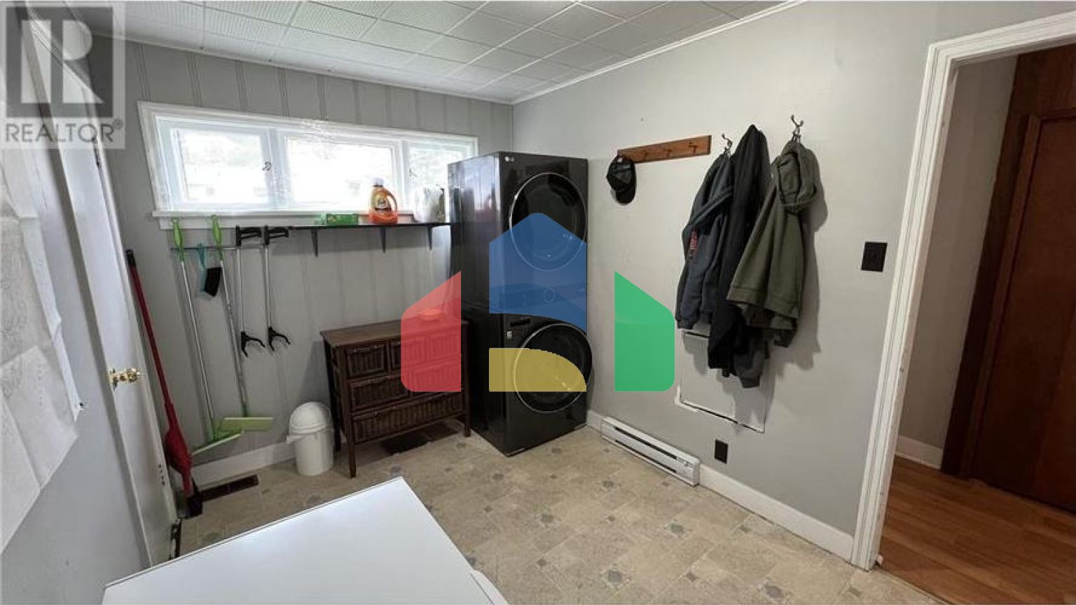 Residential - Single Family Home - Prince Rupert, Canada - Canada