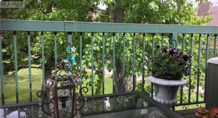 Residential - Condo/Apartment - Regina, Canada - Canada
