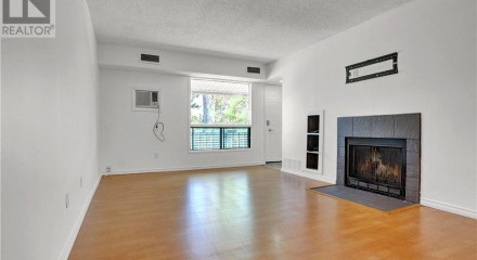 Residential - Condo/Apartment - Regina, Canada - Canada