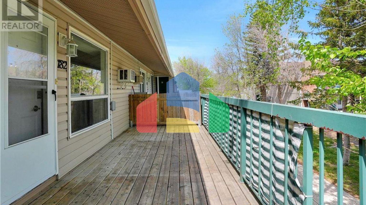 Residential - Condo/Apartment - Regina, Canada - Canada