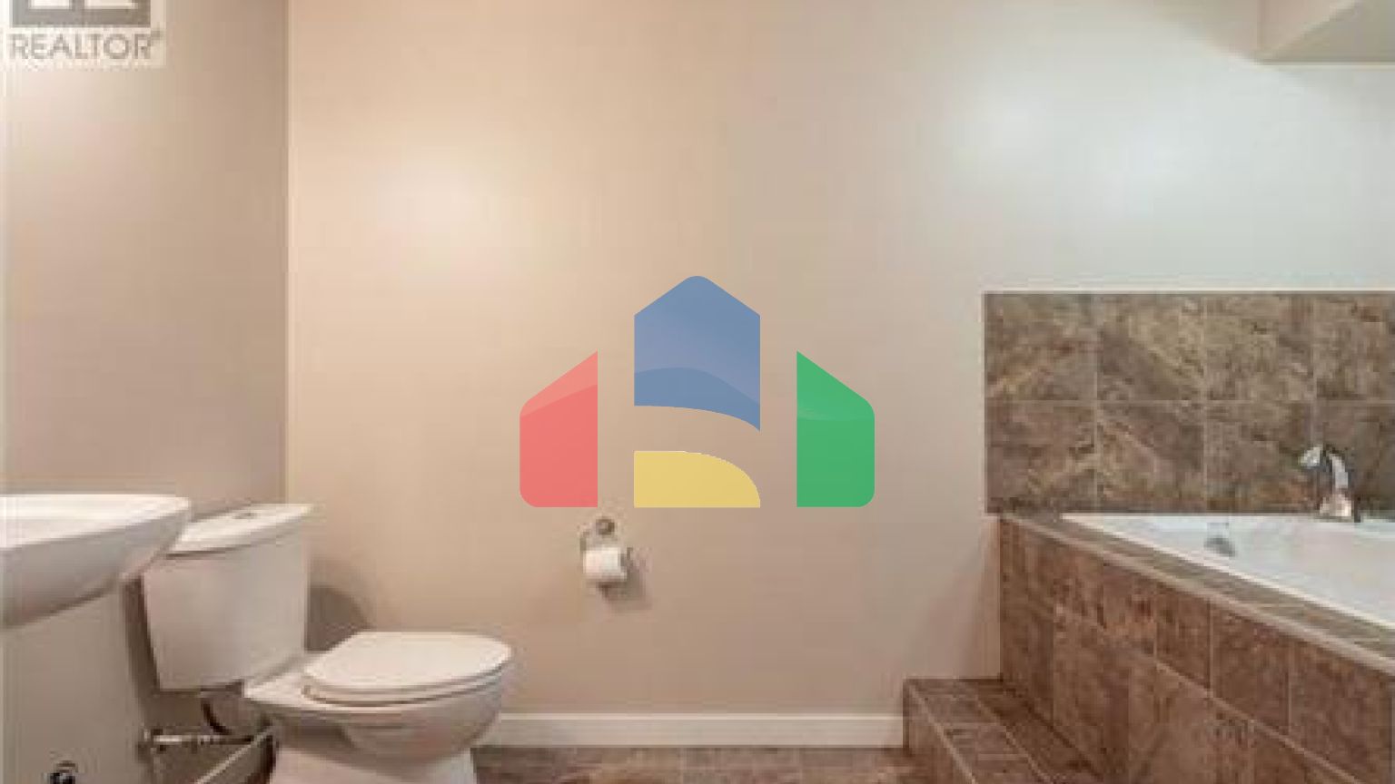 Residential - Single Family Home - Regina, Canada - Canada