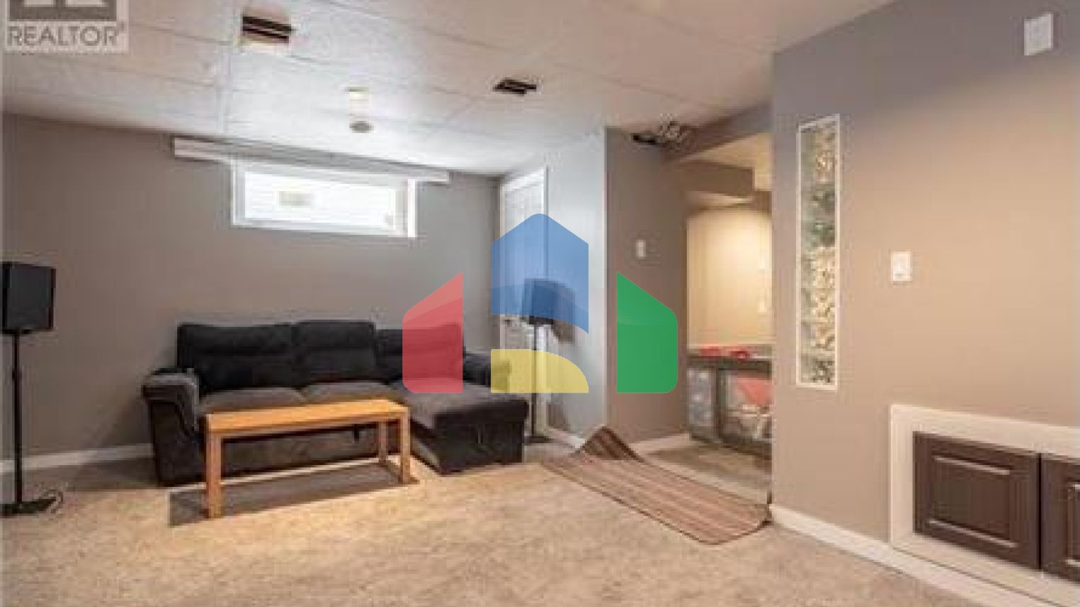 Residential - Single Family Home - Regina, Canada - Canada