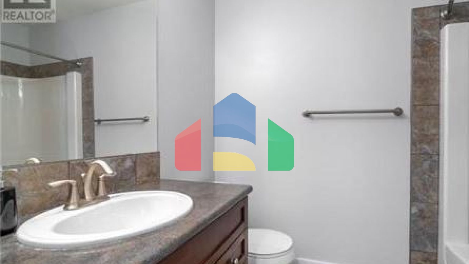 Residential - Single Family Home - Regina, Canada - Canada