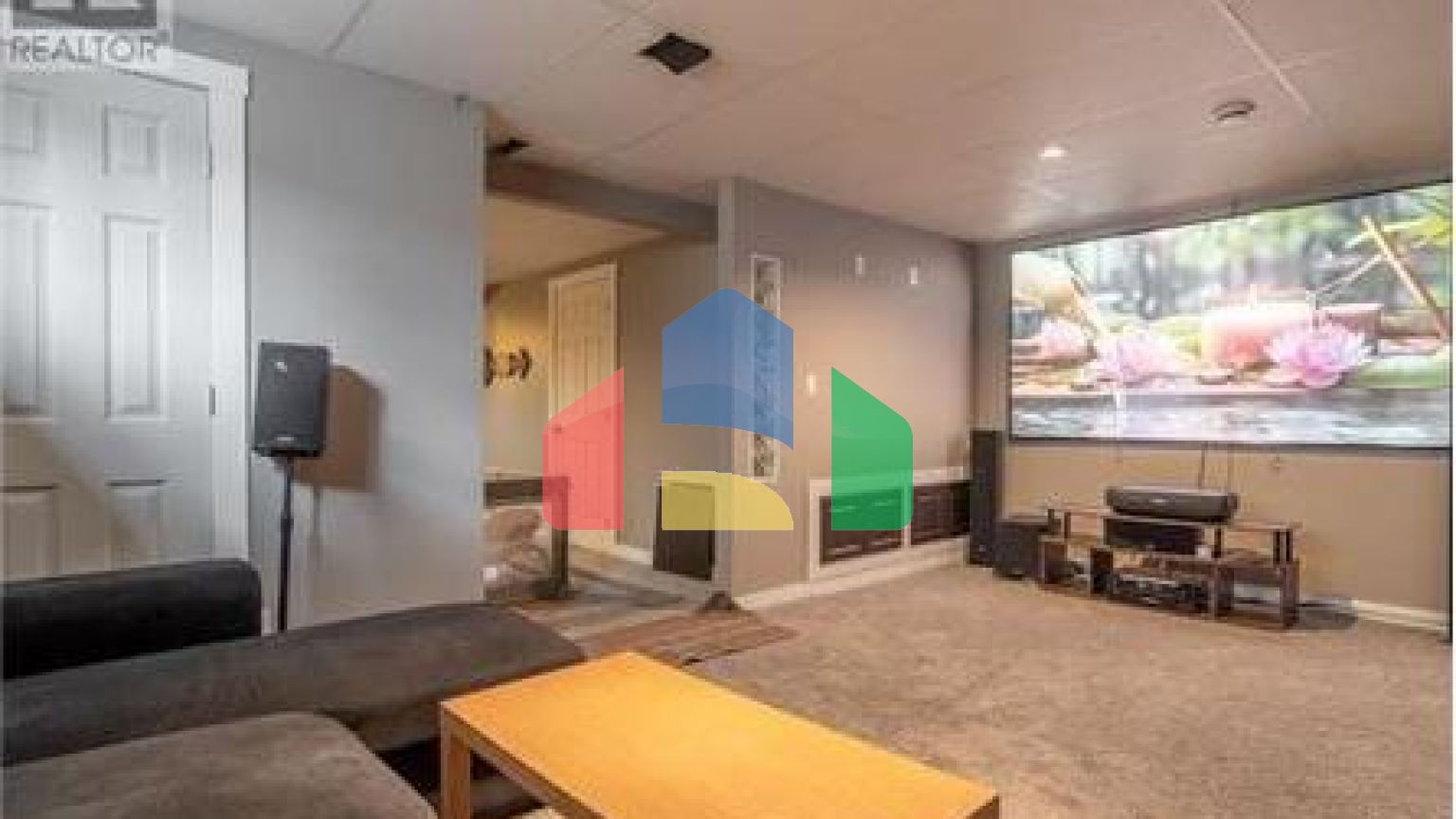 Residential - Single Family Home - Regina, Canada - Canada