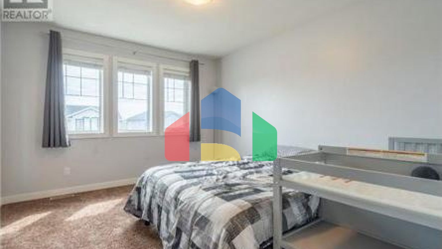 Residential - Single Family Home - Regina, Canada - Canada