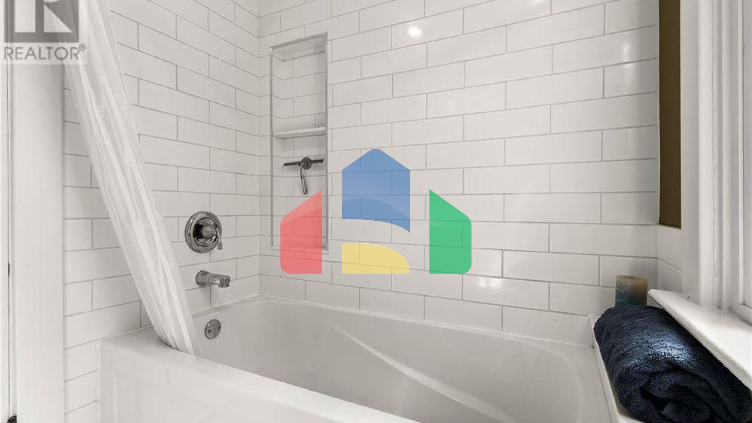 Residential - Single Family Home - Regina, Canada - Canada