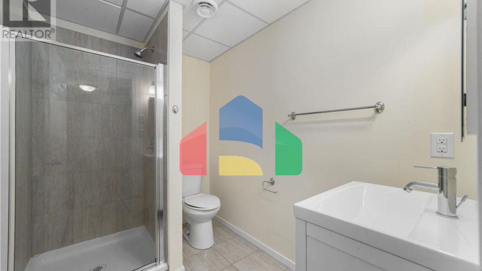 Residential - Townhouse - Regina, Canada - Canada