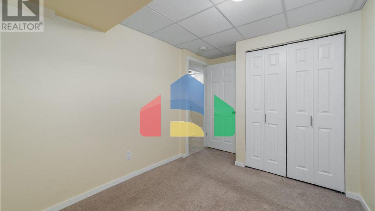 Residential - Townhouse - Regina, Canada - Canada