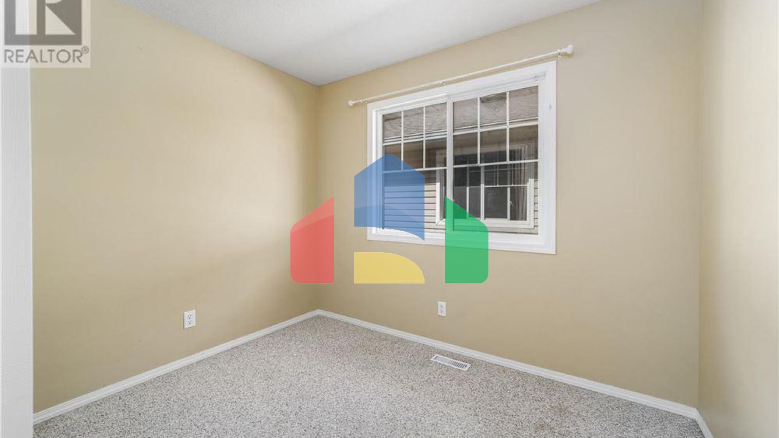 Residential - Townhouse - Regina, Canada - Canada