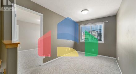 Residential - Townhouse - Regina, Canada - Canada