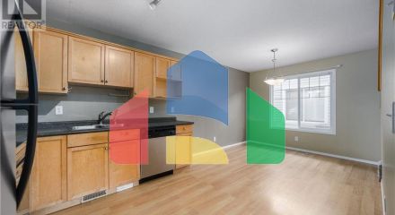 Residential - Townhouse - Regina, Canada - Canada