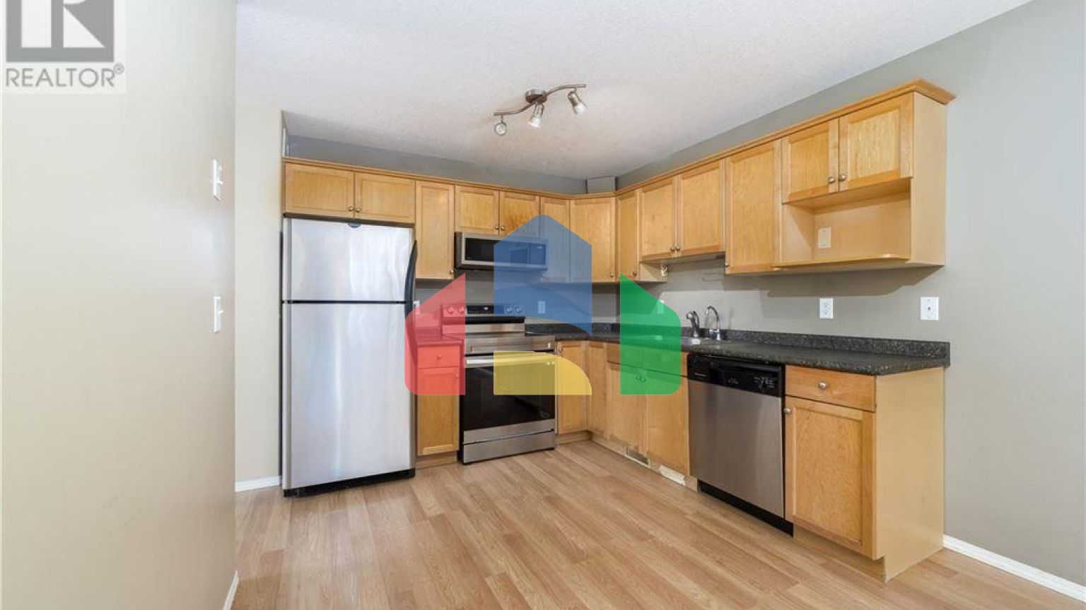 Residential - Townhouse - Regina, Canada - Canada