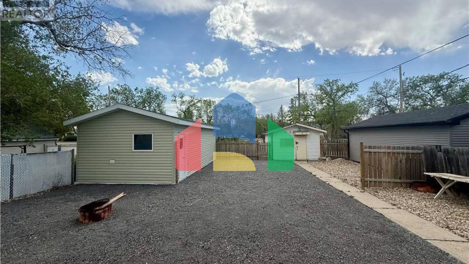 Residential - Single Family Home - Regina, Canada - Canada