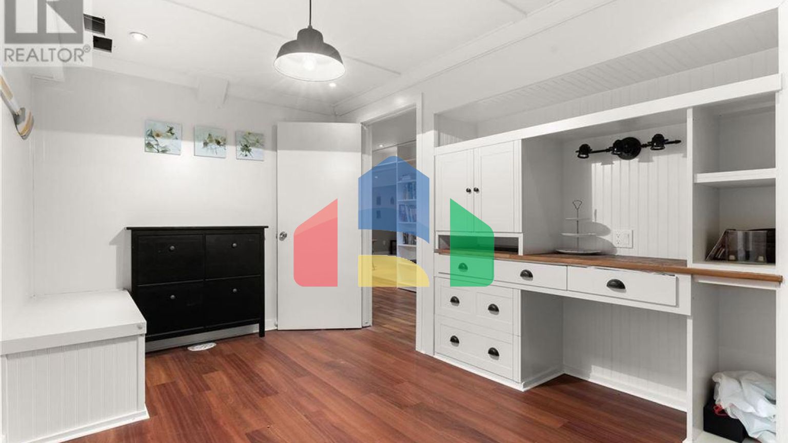 Residential - Single Family Home - Regina, Canada - Canada