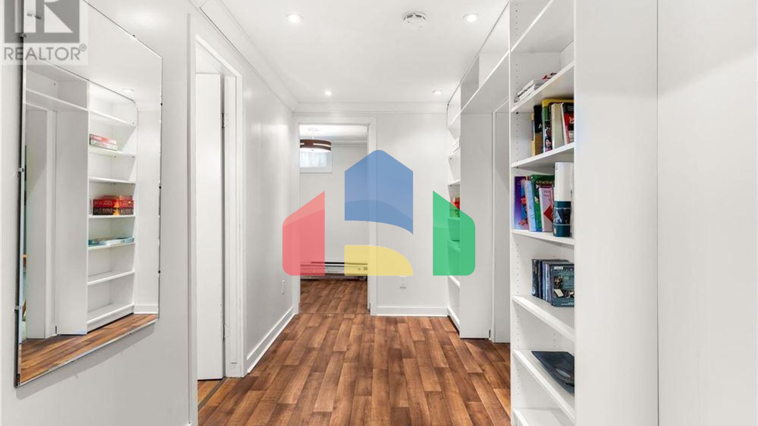 Residential - Single Family Home - Regina, Canada - Canada