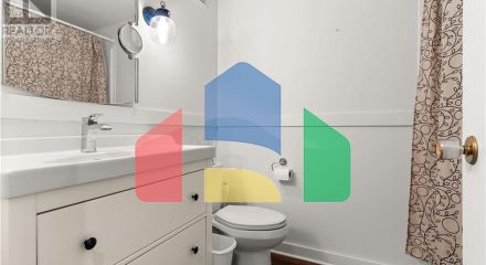 Residential - Single Family Home - Regina, Canada - Canada