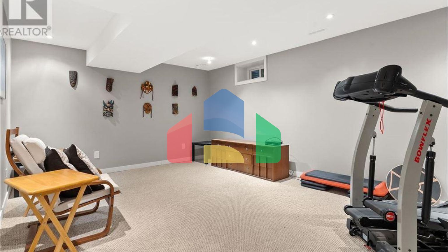 Residential - Single Family Home - Regina, Canada - Canada