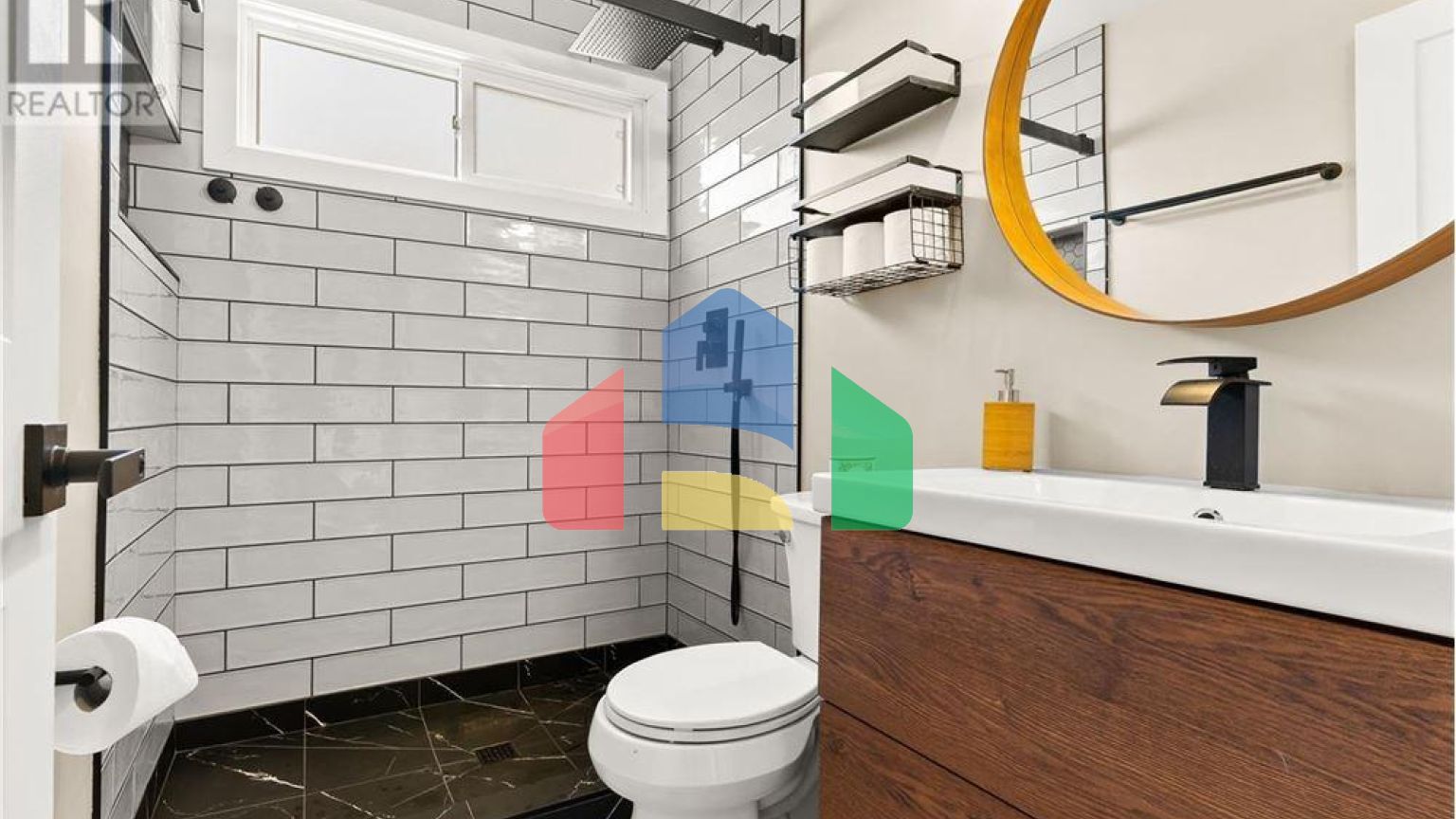 Residential - Single Family Home - Regina, Canada - Canada