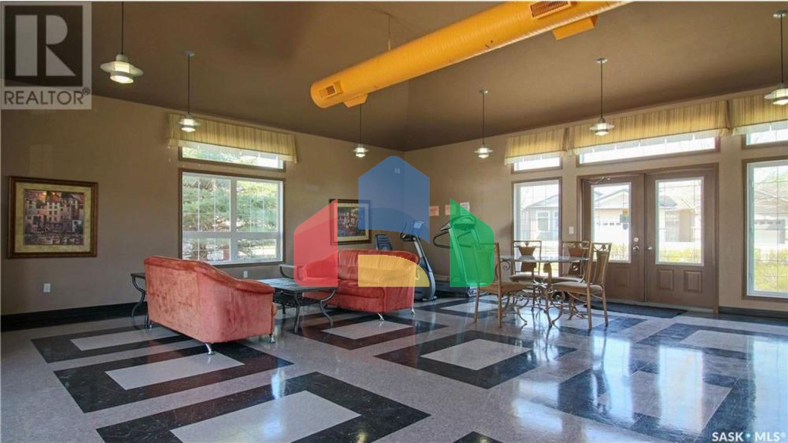 Residential - Condo/Apartment - Regina, Canada - Canada