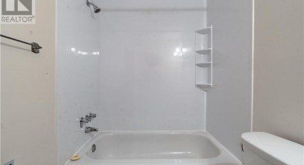 Residential - Condo/Apartment - Regina, Canada - Canada