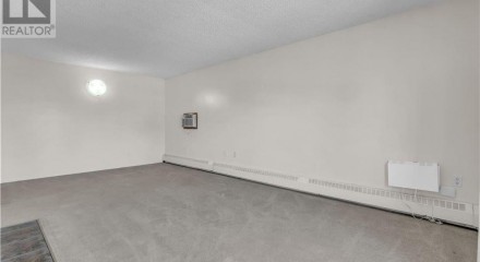 Residential - Condo/Apartment - Regina, Canada - Canada