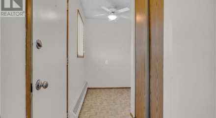 Residential - Condo/Apartment - Regina, Canada - Canada