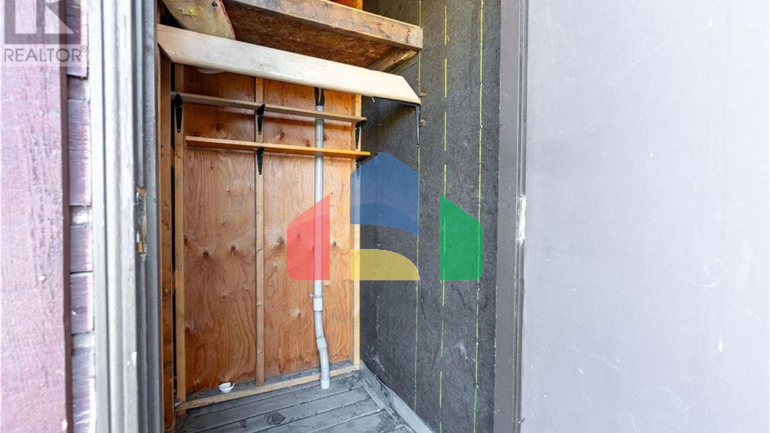 Residential - Condo/Apartment - Regina, Canada - Canada