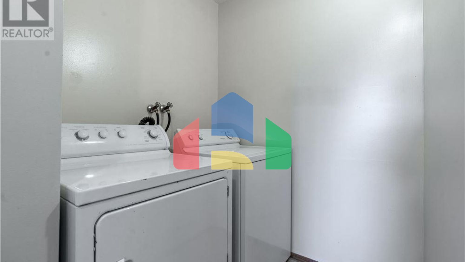 Residential - Condo/Apartment - Regina, Canada - Canada