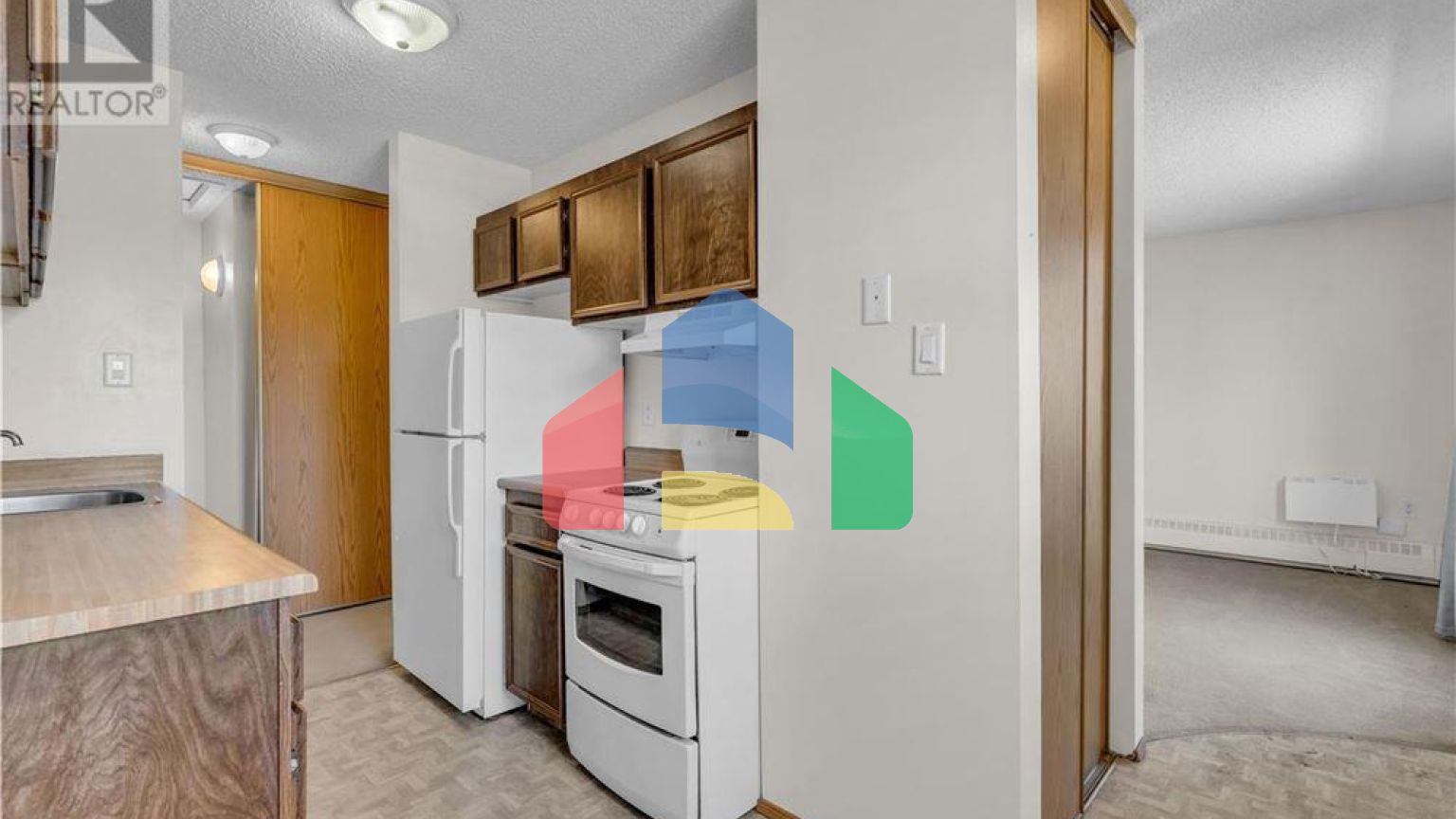 Residential - Condo/Apartment - Regina, Canada - Canada