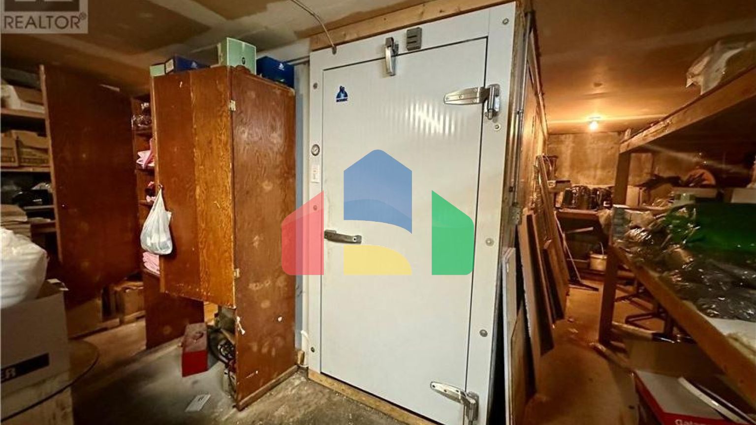 Commercial - Commercial/Retail - Regina, Canada - Canada