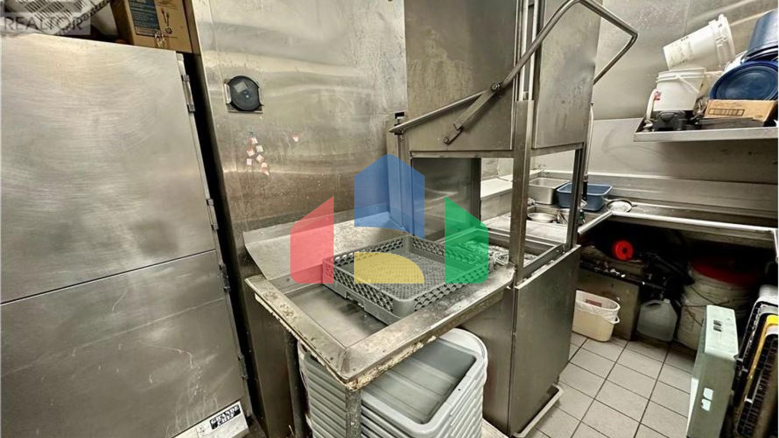 Commercial - Commercial/Retail - Regina, Canada - Canada