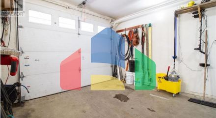 Residential - Single Family Home - Revelstoke, Canada - Canada