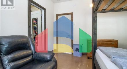 Residential - Single Family Home - Revelstoke, Canada - Canada