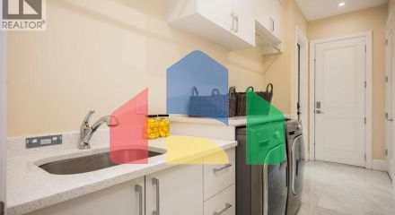 Residential - Single Family Home - Richmond, Canada - Canada