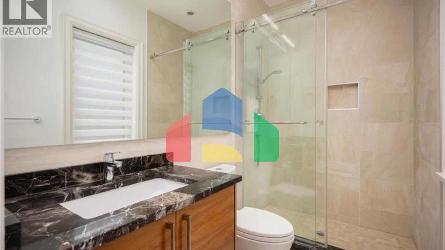 Residential - Single Family Home - Richmond, Canada - Canada